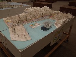 被災前の町の模型